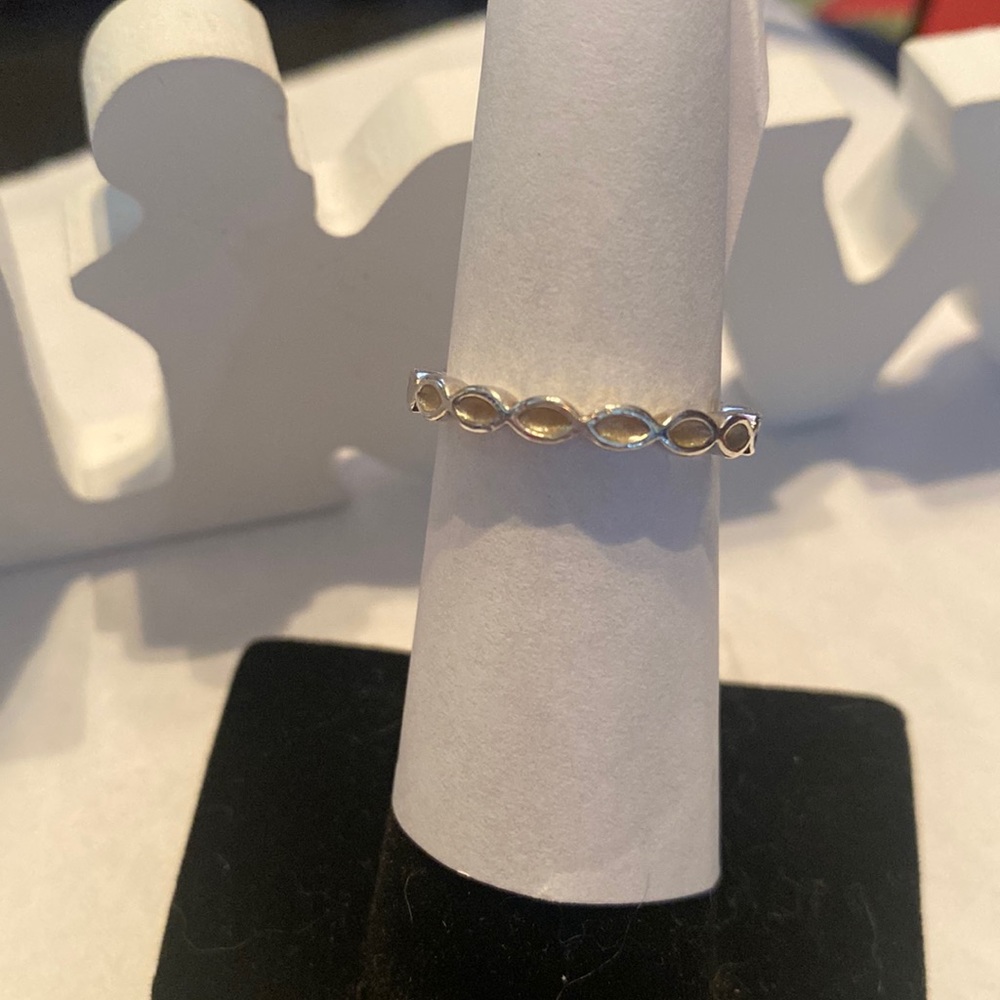 Pandora ring